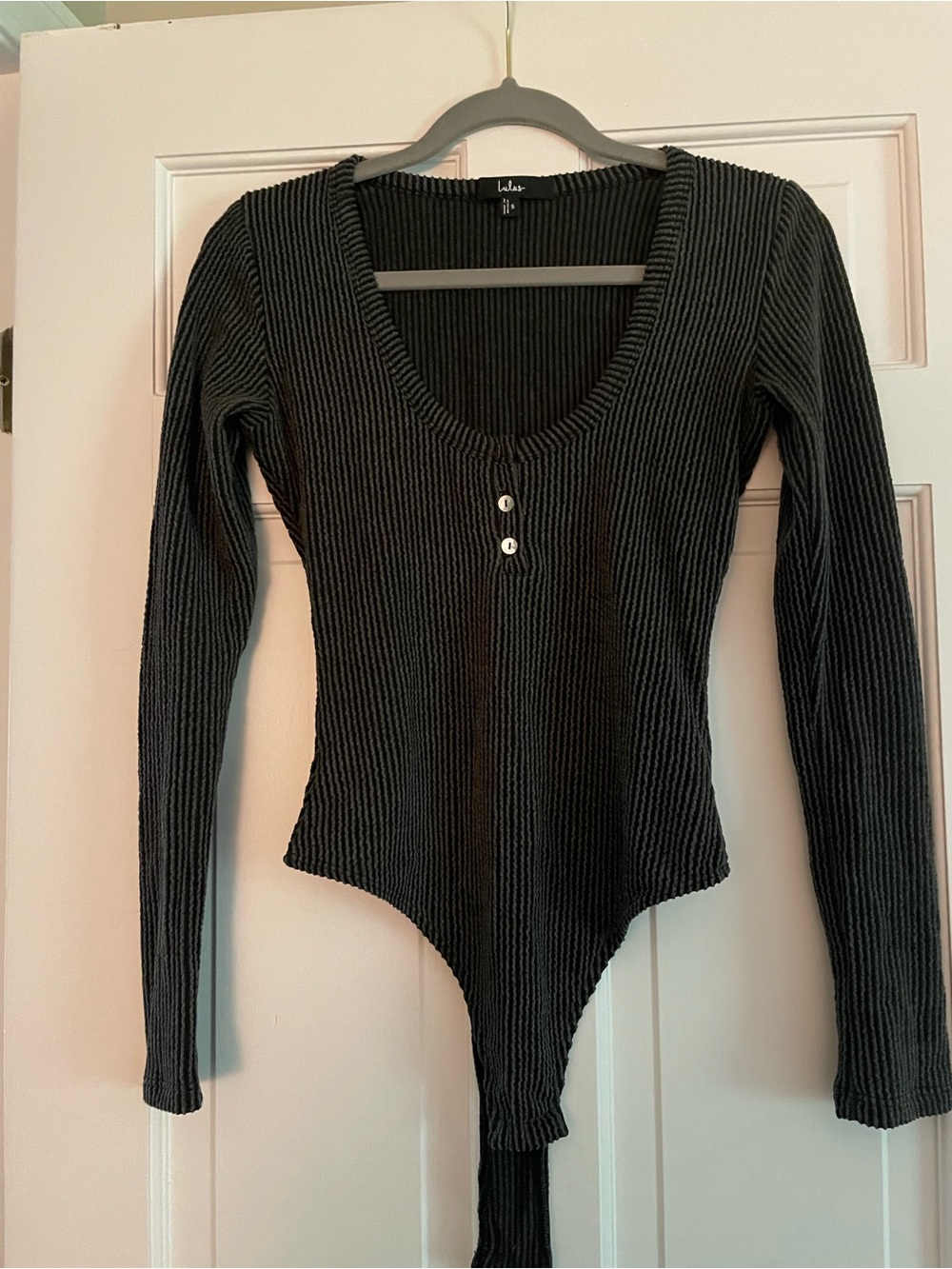 Lulu's Black Ribbed Long Sleeve Scoop-Neck Bodysuit with Buttons